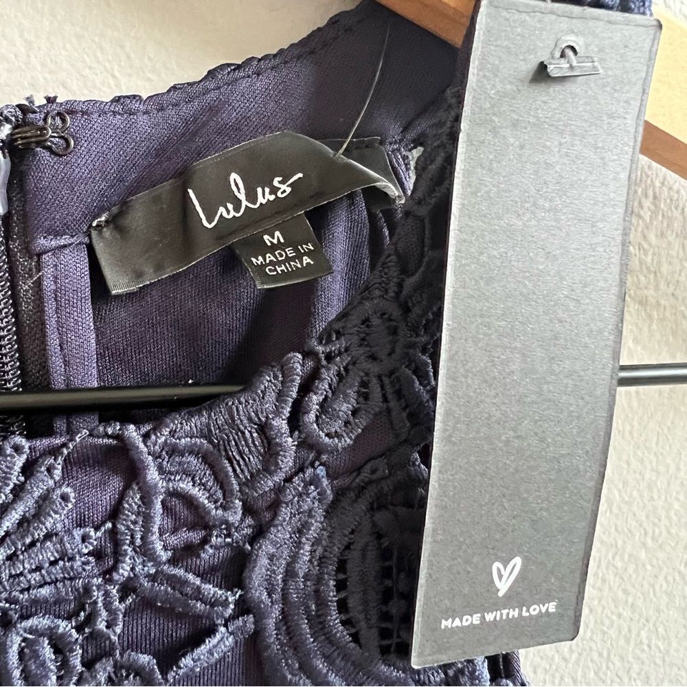 Lulu’s Love Poem NWT Navy Blue Lace Floral Mini Dress Size Medium - Picture 6 of 14